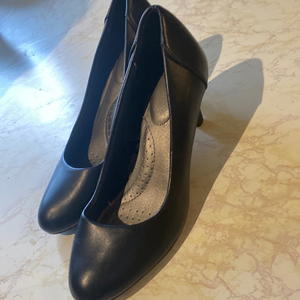 Black 2” heels